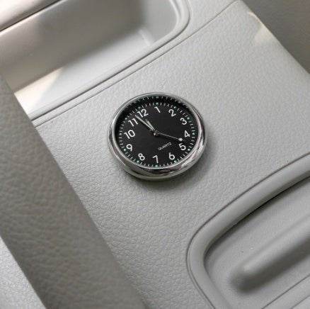 Car Sticker Clock - The Gadgez