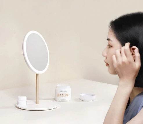 LED Folding Mirror Make-up Mirror - The Gadgez